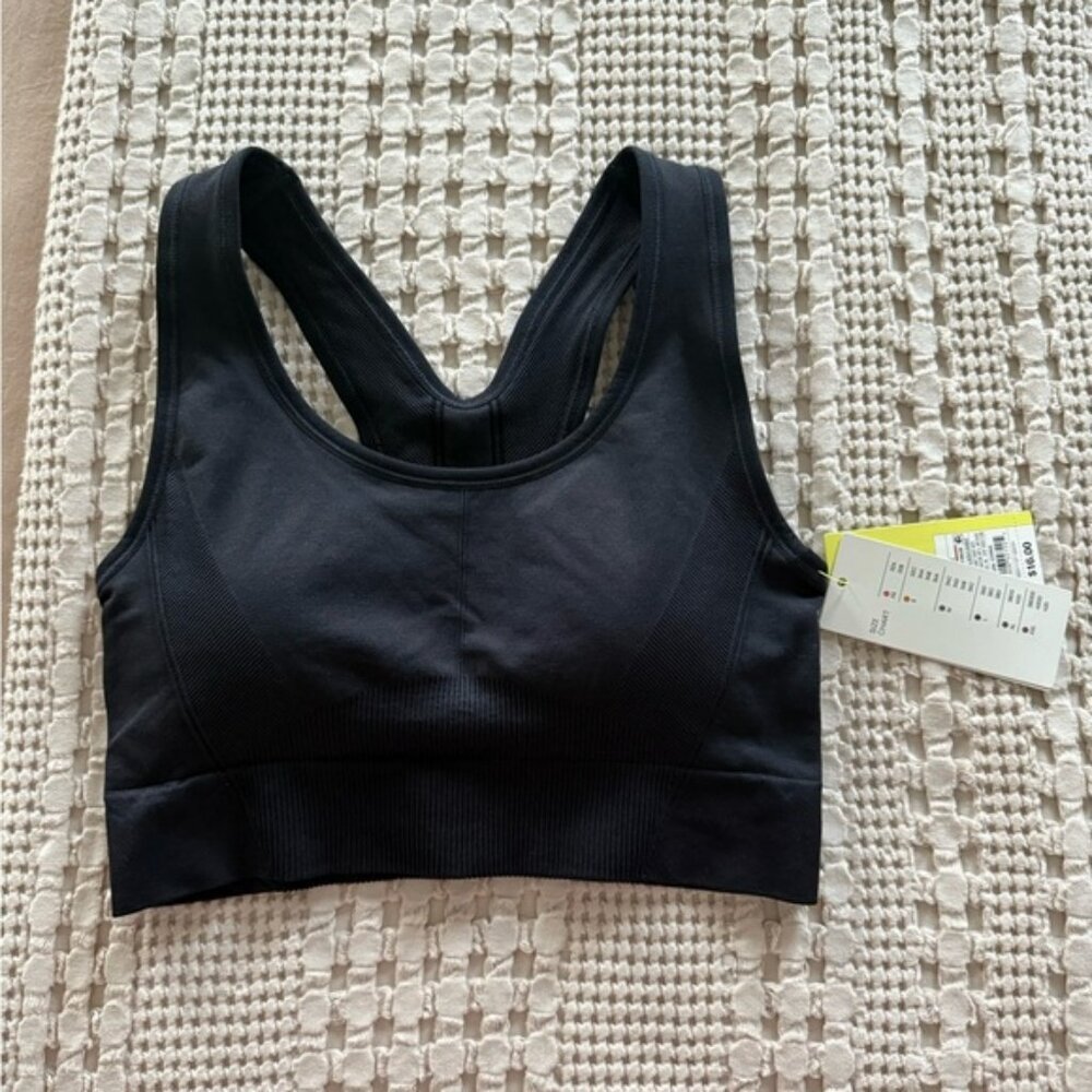 NEW All in Motion Black Sports Bra Size M